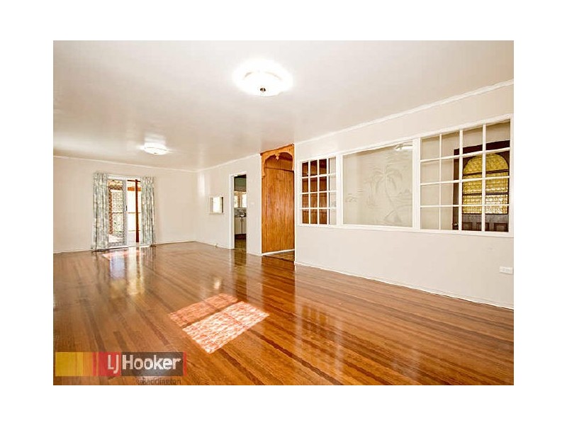 19A Gracemere Street, Newmarket QLD 4051