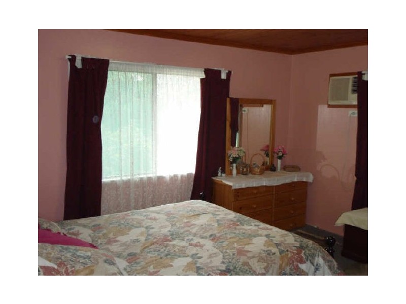 19A Gracemere Street, Newmarket QLD 4051