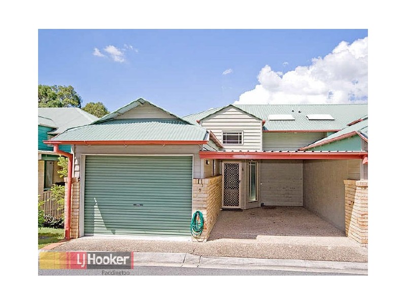 7/360 Simpsons Road, Bardon QLD 4065