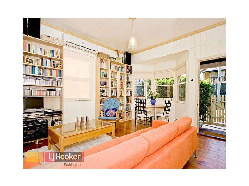 16 Federal St, Red Hill QLD 4059