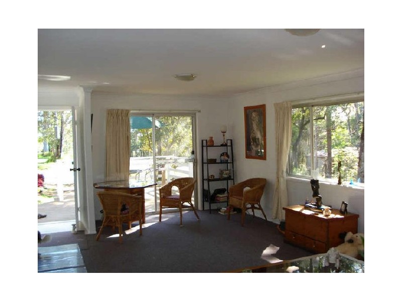 2 Pindarri Street, Lamb Island QLD 4184