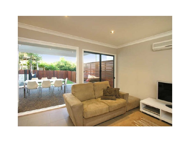 2 Kennedy Terrace, Paddington QLD 4064