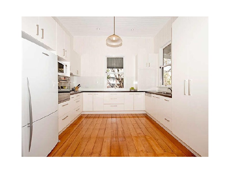 10 McComb Street, Kelvin Grove QLD 4059