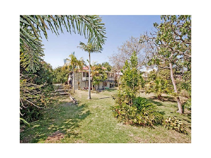 10 McComb Street, Kelvin Grove QLD 4059