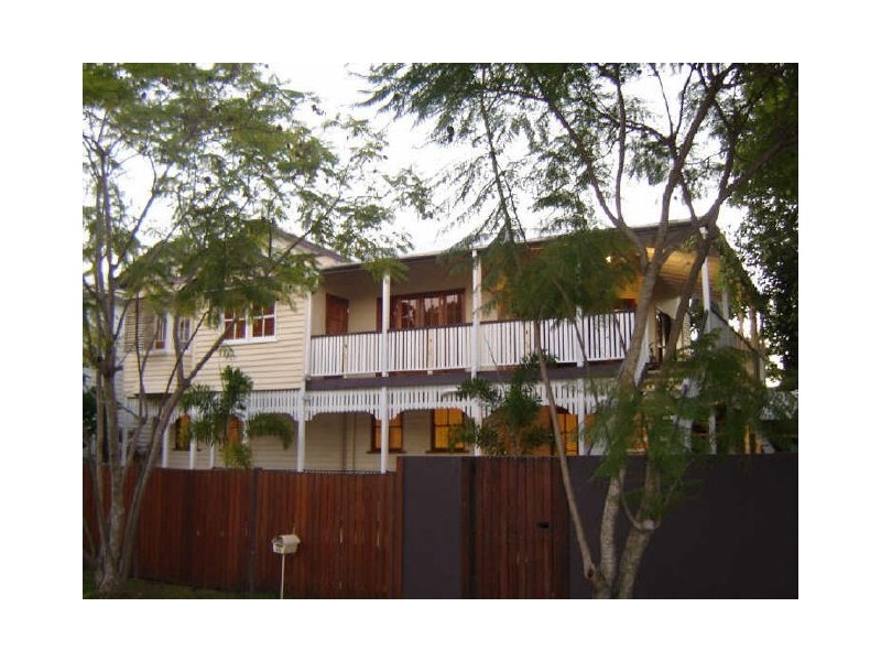 62 Harrison Street, Bulimba QLD 4171