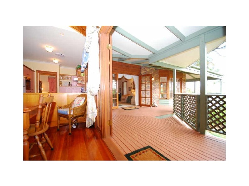 80 Bernarra Street, The Gap QLD 4061