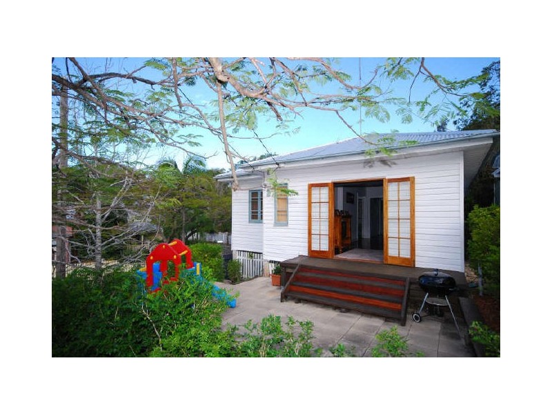 2 Norwood Terrace, Paddington QLD 4064