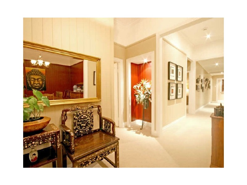 47 Rainworth Road, Bardon QLD 4065