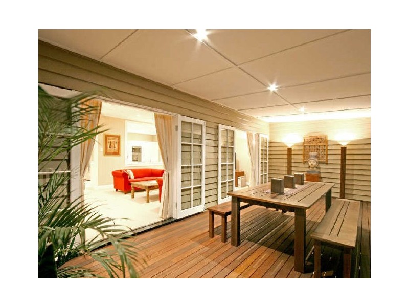 47 Rainworth Road, Bardon QLD 4065