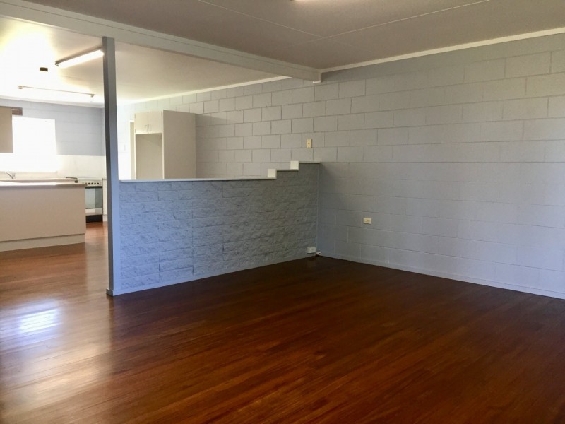 25 Logan Street, Atherton QLD 4883