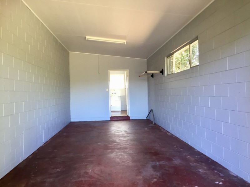 25 Logan Street, Atherton QLD 4883
