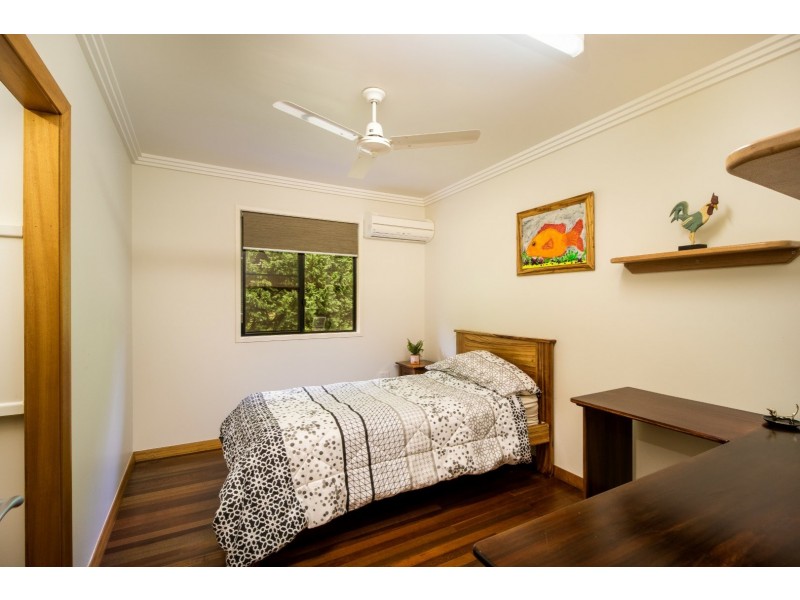 44 Mountain view Drive, Atherton QLD 4883