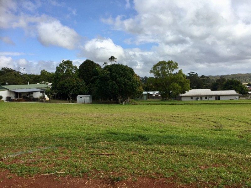 Yungaburra QLD 4884