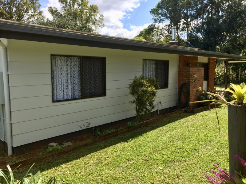 9 English Road, Malanda QLD 4885
