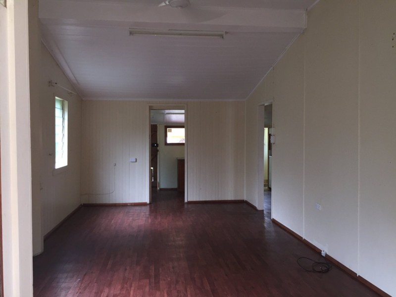 9 Lilian Street, Herberton QLD 4887