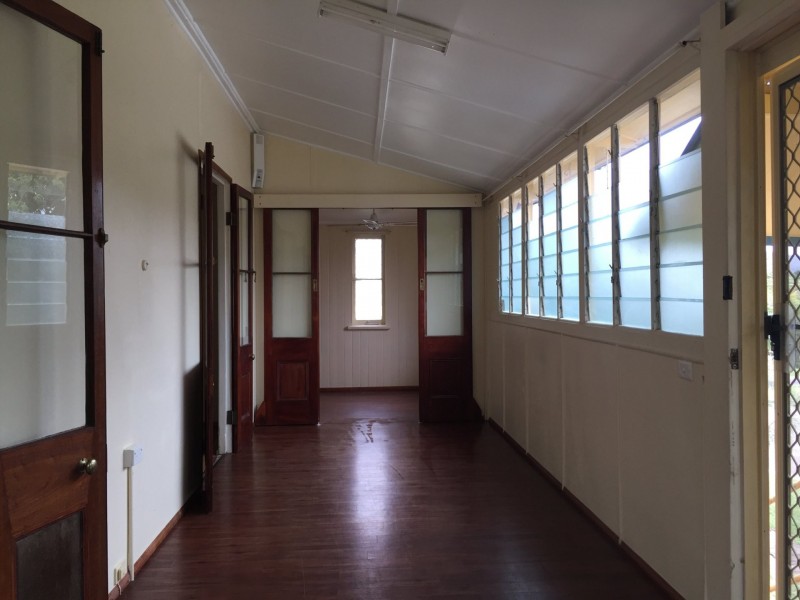 9 Lilian Street, Herberton QLD 4887