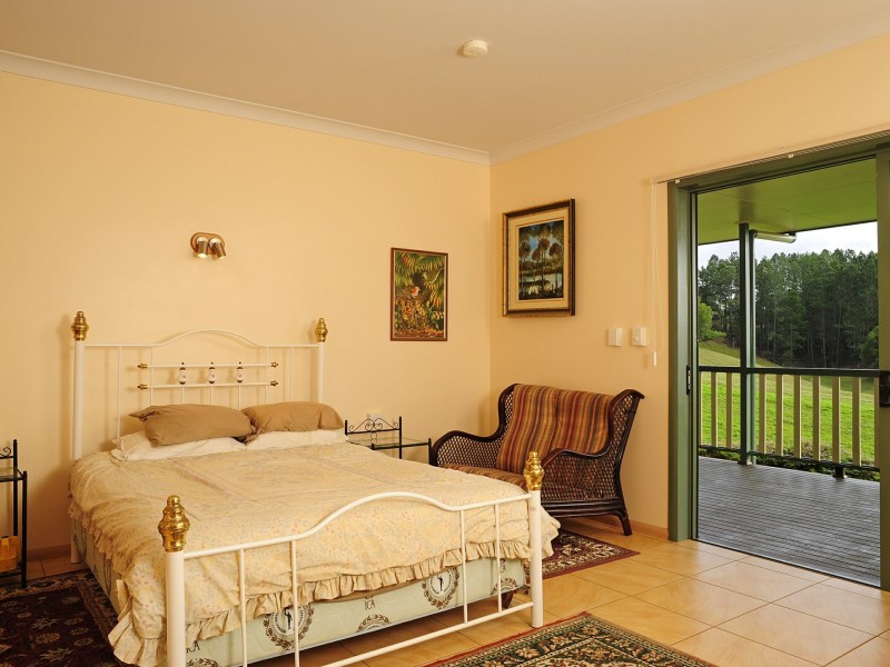 Yungaburra QLD 4884