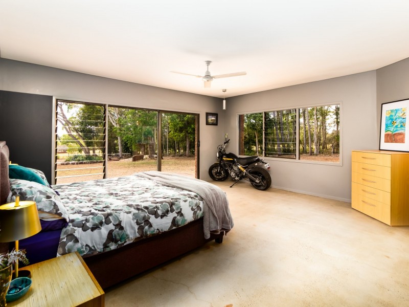 6A Equestrian Drive, Tolga QLD 4882