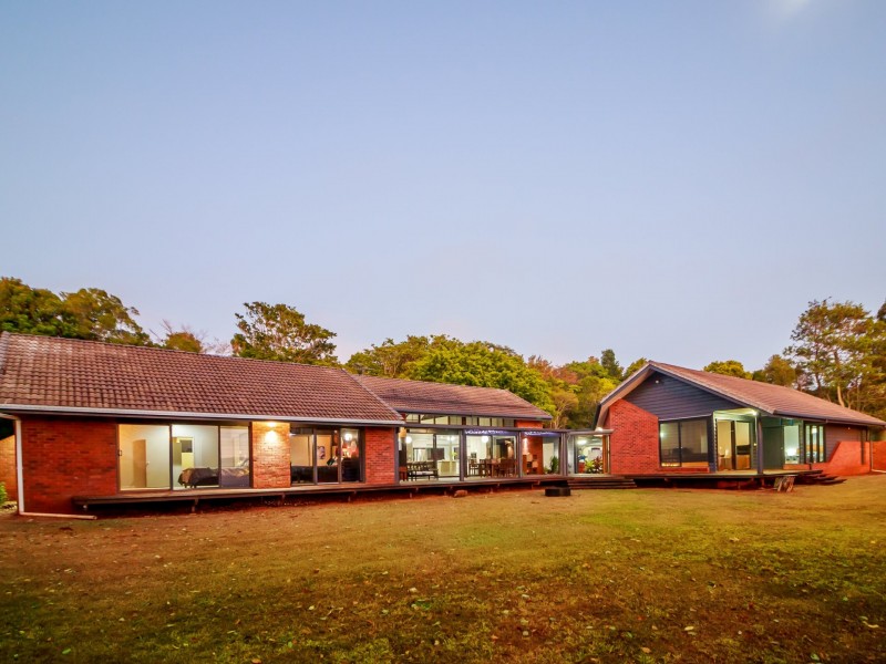 6A Equestrian Drive, Tolga QLD 4882