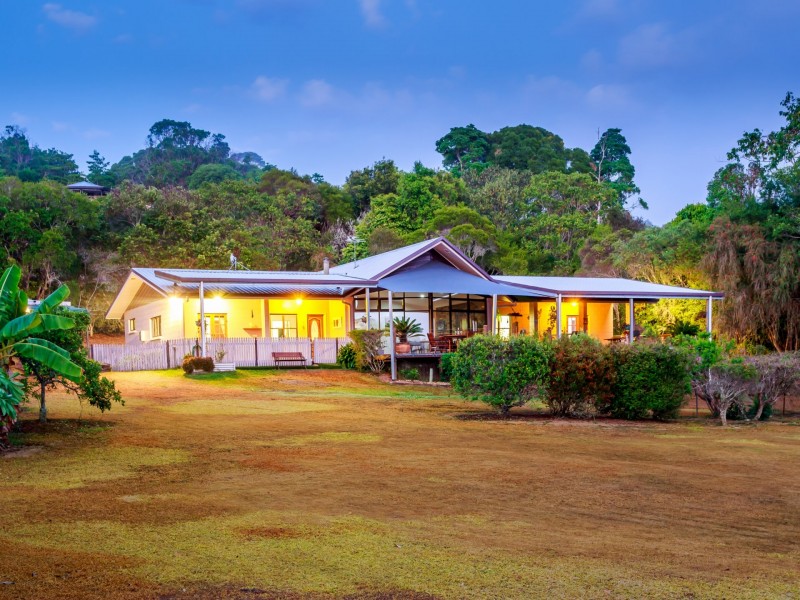 Yungaburra QLD 4884