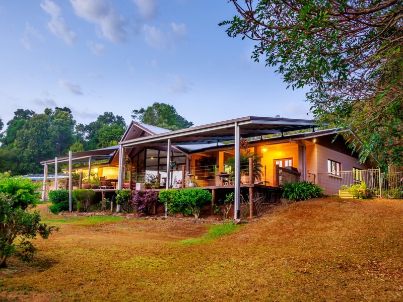 Yungaburra QLD 4884
