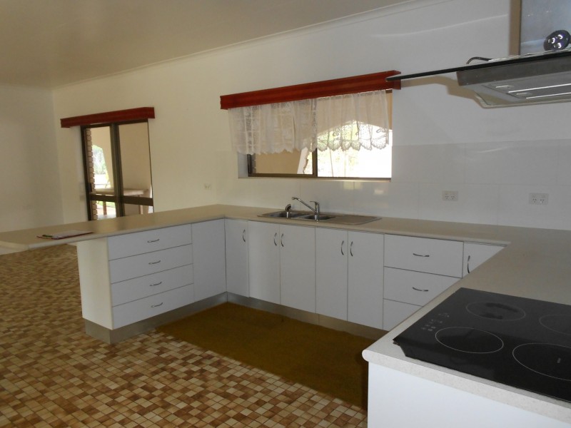 Atherton QLD 4883