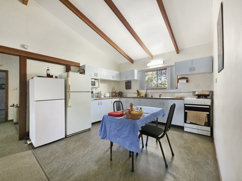 13 Goldfinch Road, Wondecla QLD 4887