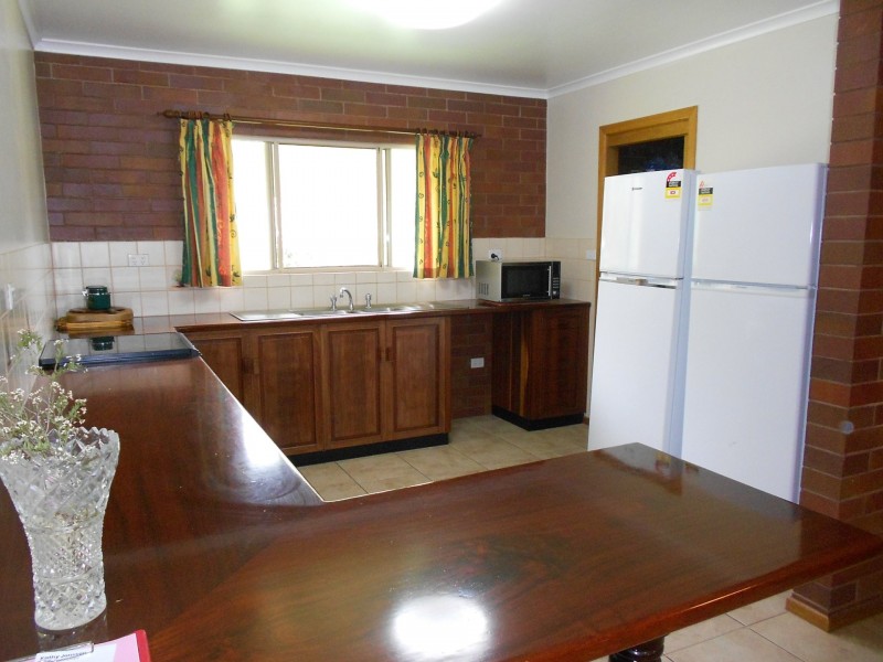 34 Geddes Drive, Tolga QLD 4882