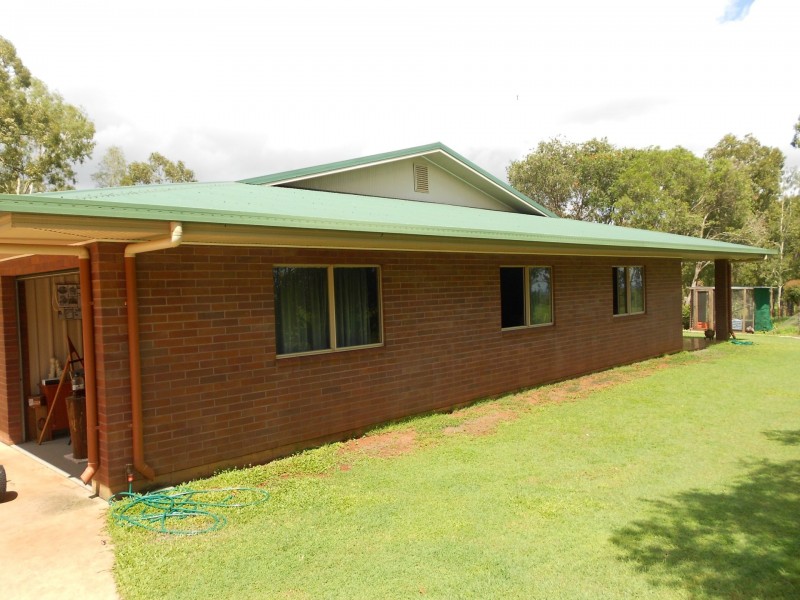 34 Geddes Drive, Tolga QLD 4882