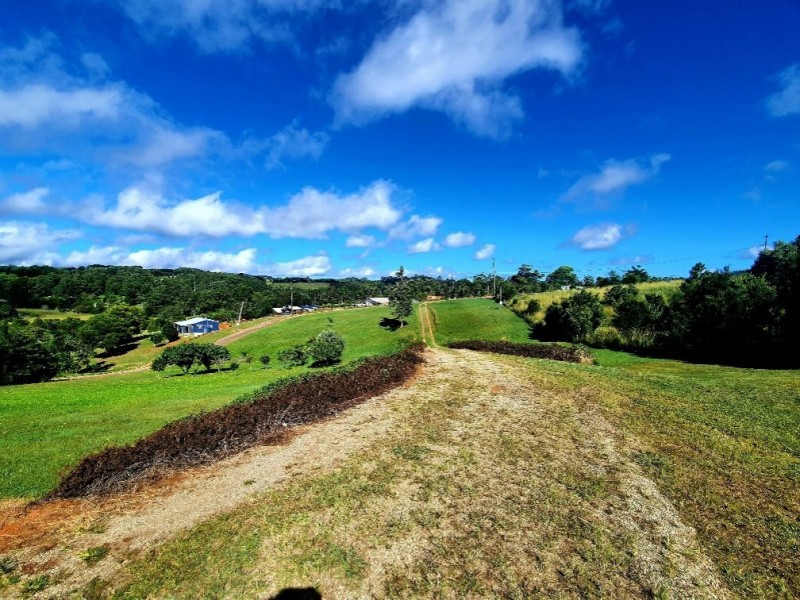 71 Bellview Drive, Ravenshoe QLD 4888