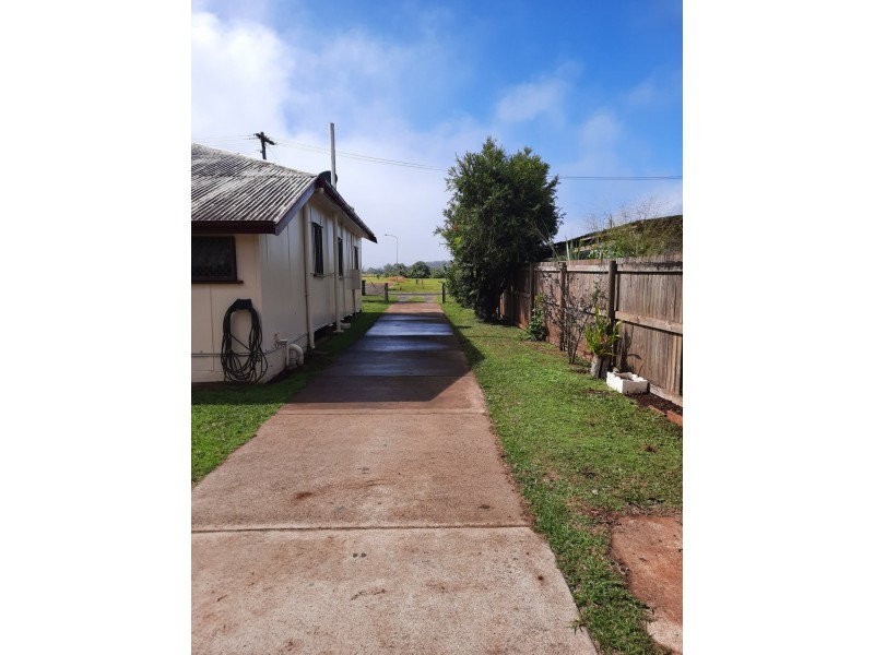 27 Rankine Street, Ravenshoe QLD 4888