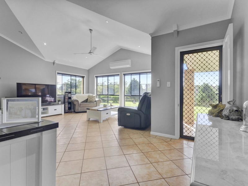 42 Figtree Close, Malanda QLD 4885