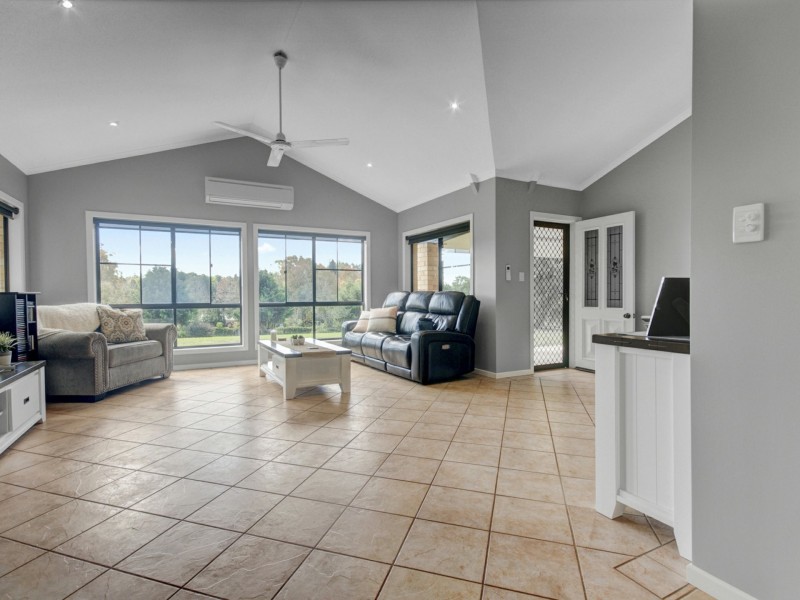 42 Figtree Close, Malanda QLD 4885
