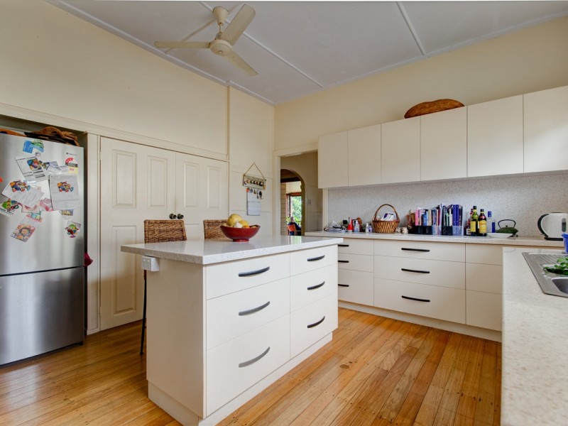 9 Gibson Street, Atherton QLD 4883