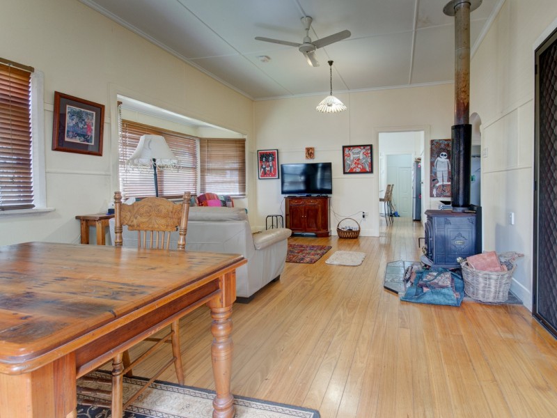 9 Gibson Street, Atherton QLD 4883