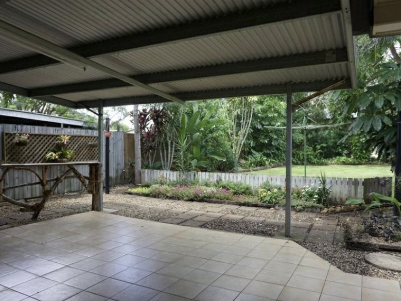 8 Hibiscus Street, Walkamin QLD 4872