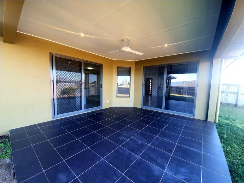 13 Rosenberg Street, Atherton QLD 4883