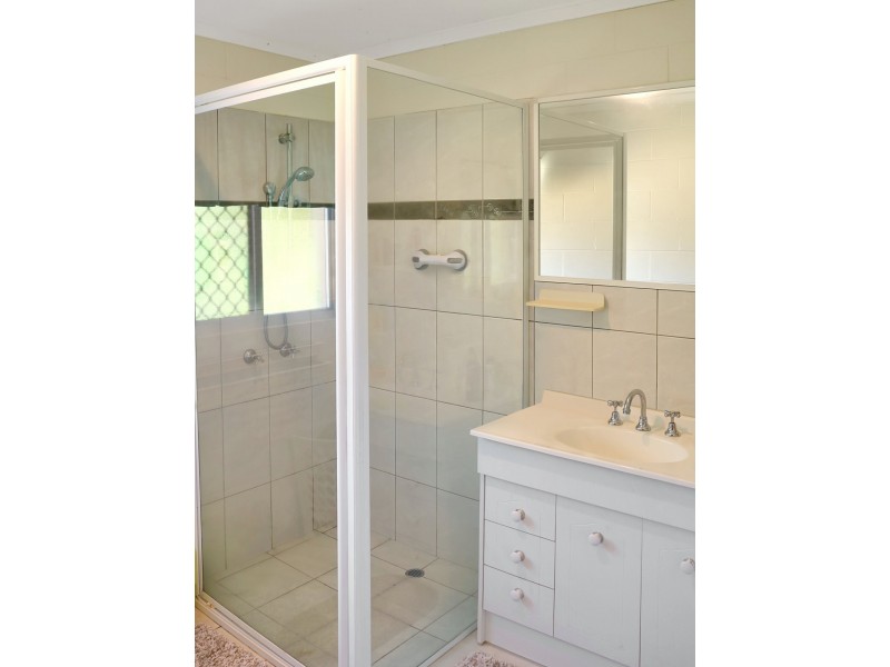 20 Oak Street, Yungaburra QLD 4884
