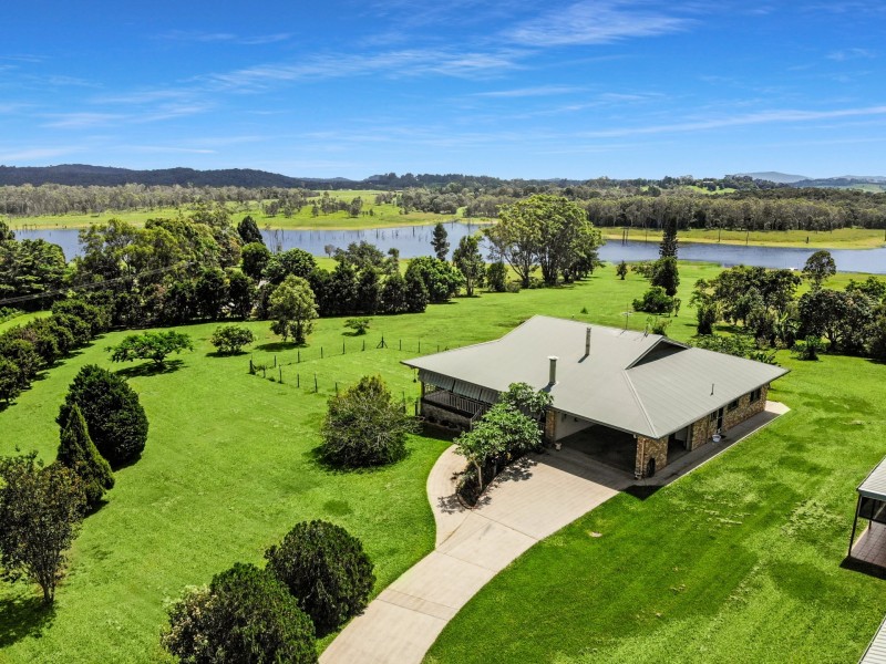 4 Old Boar Pocket Road, Barrine QLD 4872