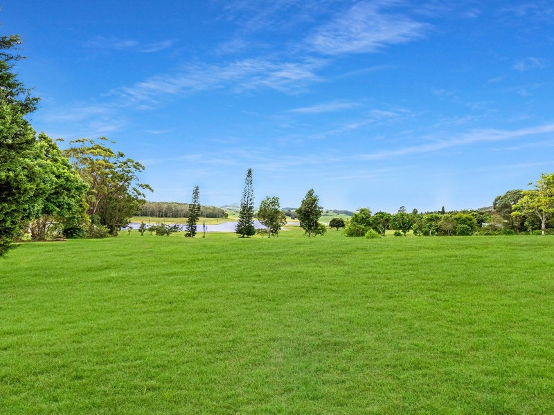 4 Old Boar Pocket Road, Barrine QLD 4872