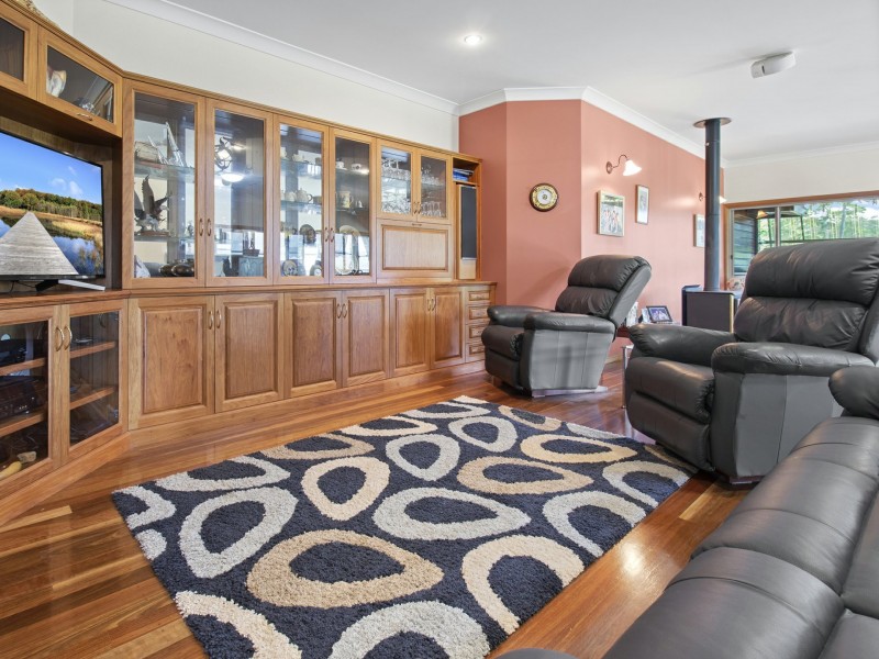 4 Old Boar Pocket Road, Barrine QLD 4872