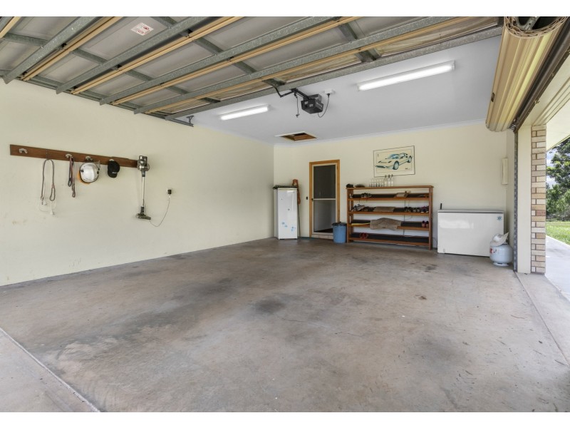 4 Old Boar Pocket Road, Barrine QLD 4872