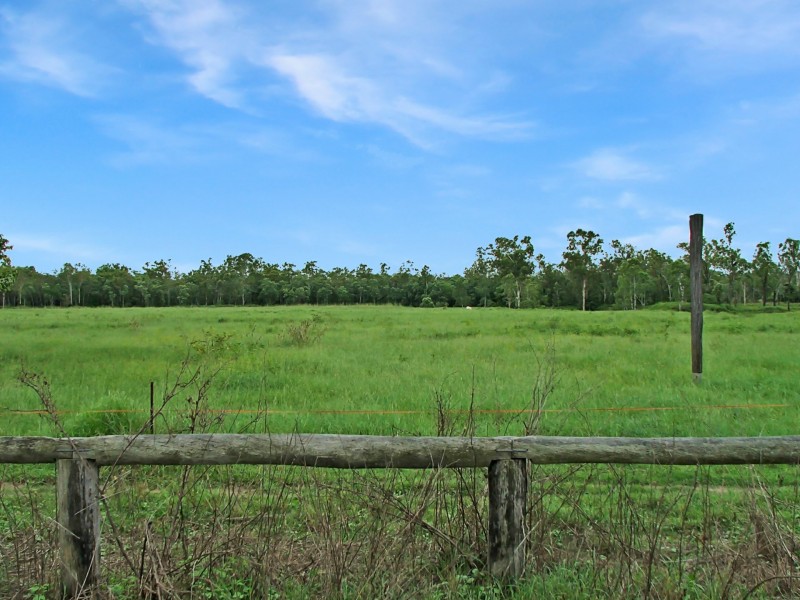 69 Don Hausknecht Road, Bloomsbury QLD 4799