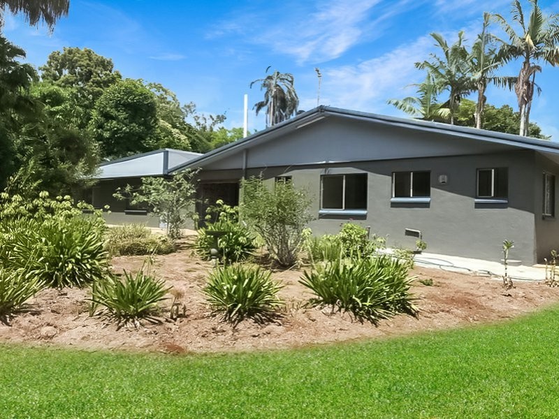 1 Equestrian Drive, Tolga QLD 4882