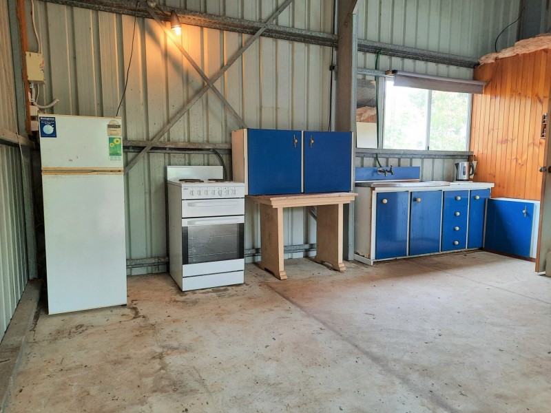 10 Waterview Close, Millstream QLD 4888