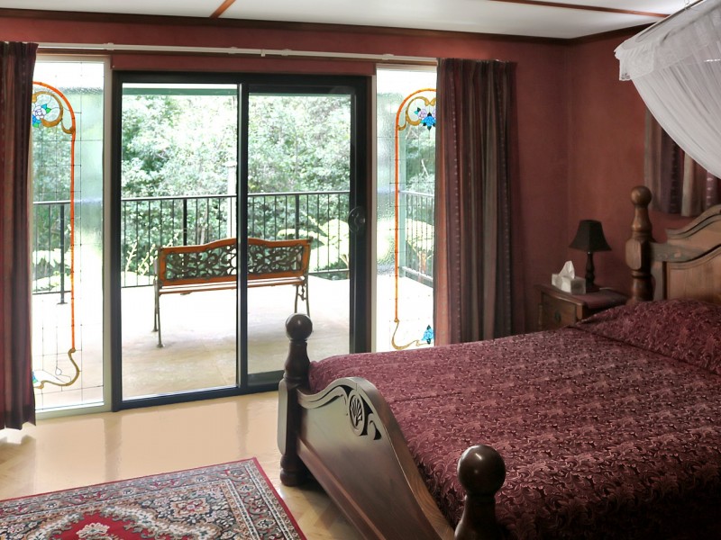 286 Sewell Road, Lake Eacham QLD 4884