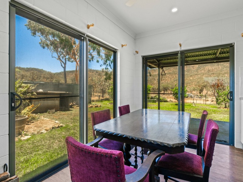 52 Anderson Rd, Tolga QLD 4882