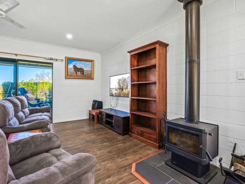 52 Anderson Rd, Tolga QLD 4882