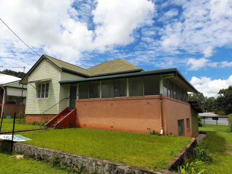 23 Robert Street, Atherton QLD 4883