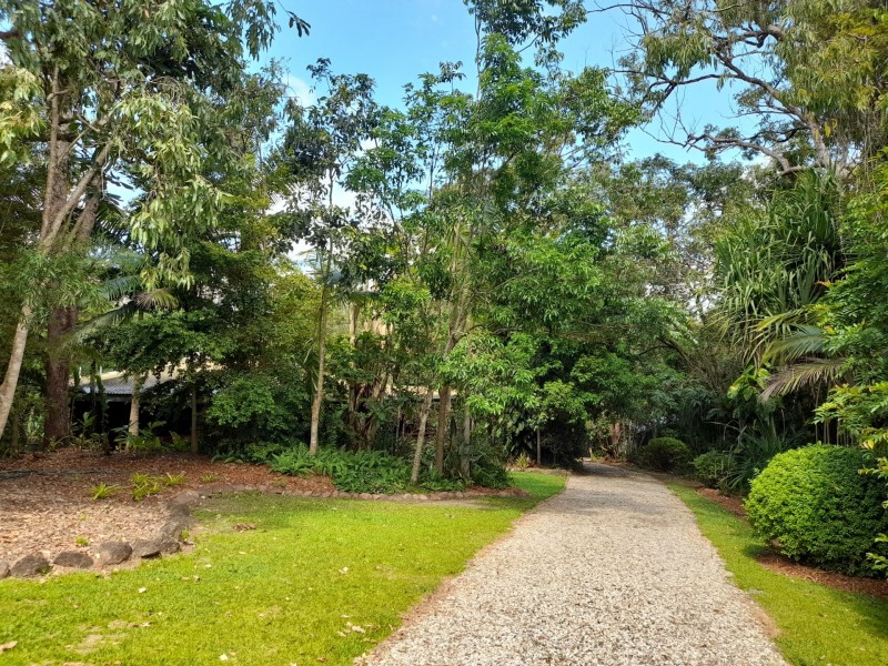 Tinaroo QLD 4872